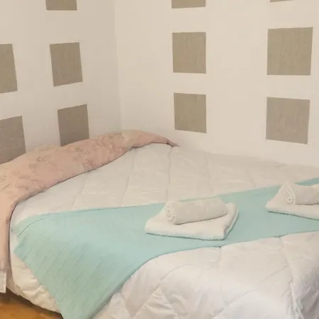 Mrc , Free Parking Apartment